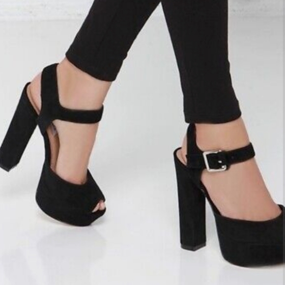 Steve Madden Jillyy Platform Heel - Picture 6 of 6